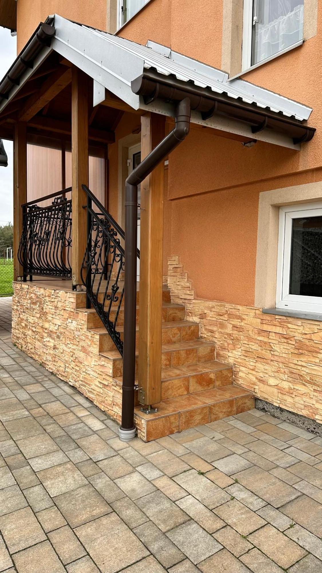 Agroturystyka U Podnoza Gory Cergowej Dukla Esterno foto