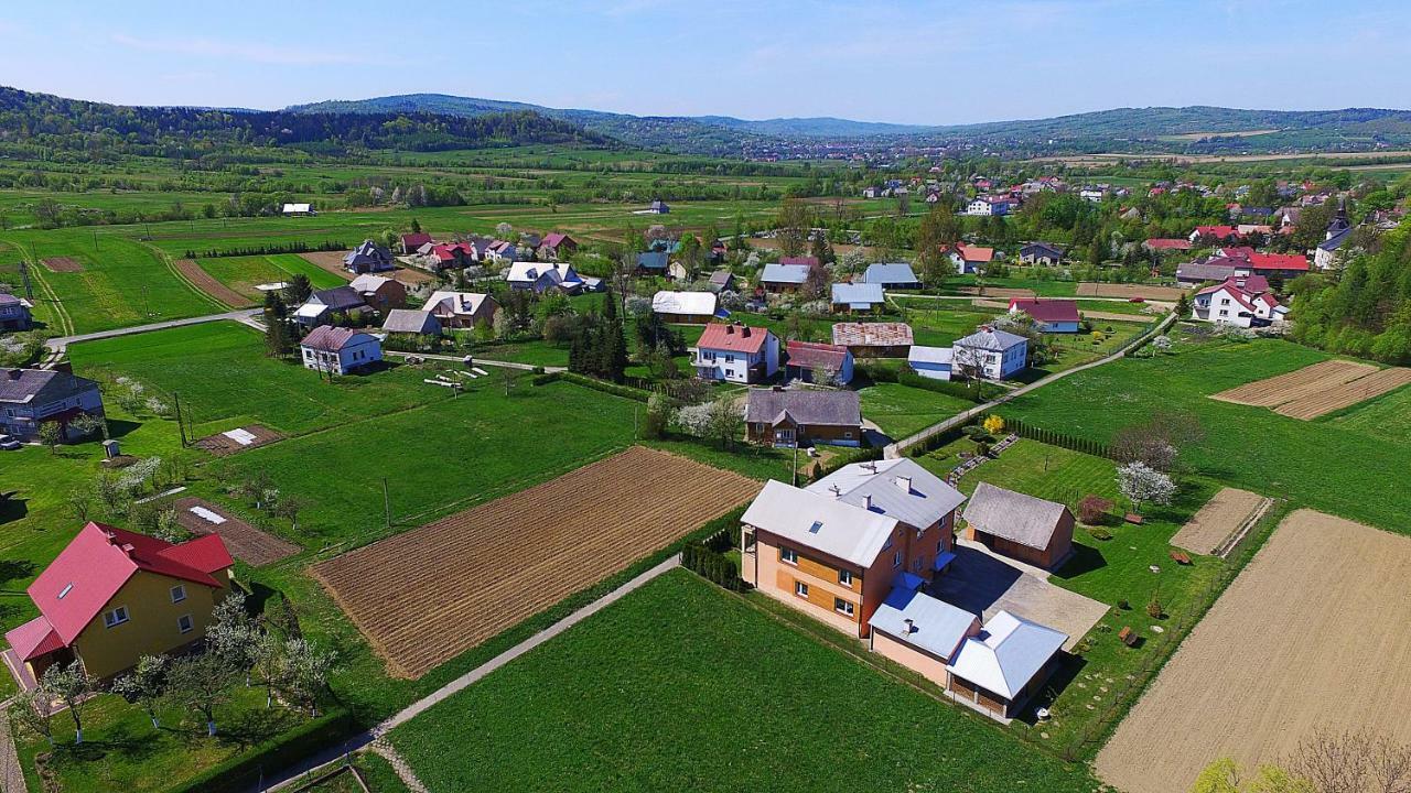 Agroturystyka U Podnoza Gory Cergowej Dukla Esterno foto