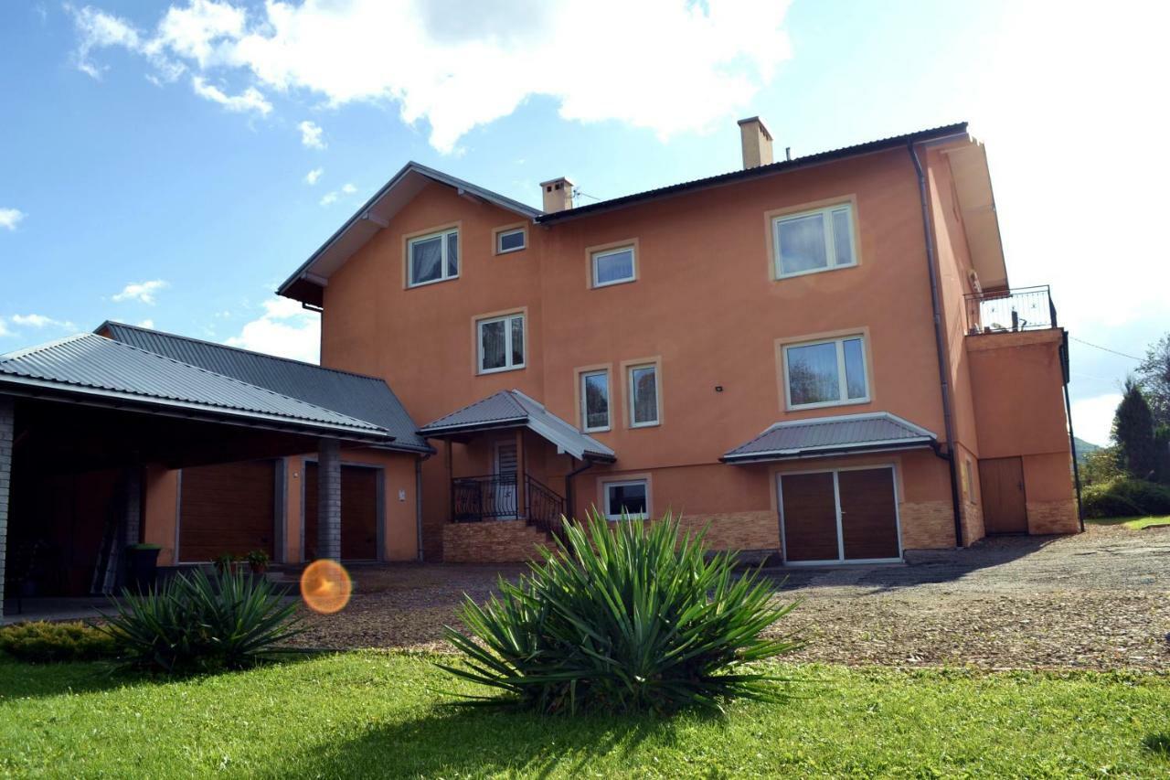 Agroturystyka U Podnoza Gory Cergowej Dukla Esterno foto